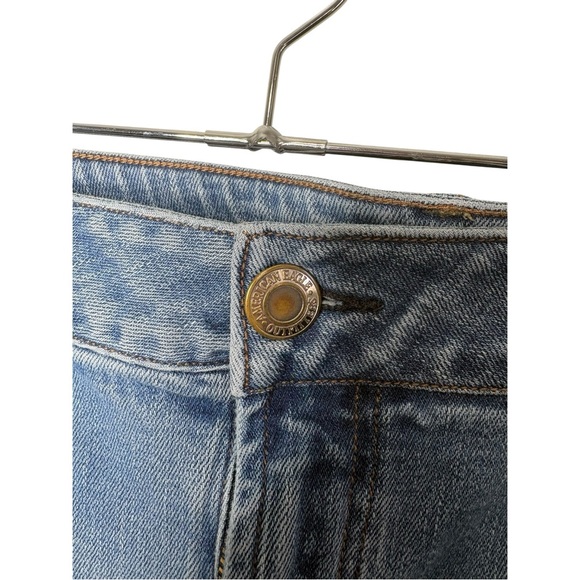 American Eagle Favorite Boyfriend Jeans Size 20 Super Stretch Light Wash - Picture 2 of 8